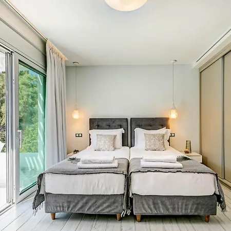 White Pearl Premium Corfu * Evropouloi