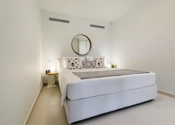 فيلة White Pearl Premium Corfu Evropouloi