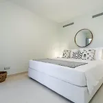 White Pearl Premium Corfu Evropouloi