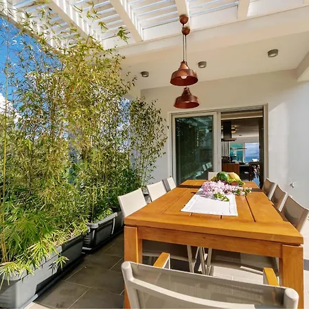 White Pearl Premium Corfu Evropouloi