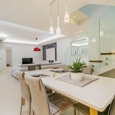 White Pearl Premium Corfu Villa *