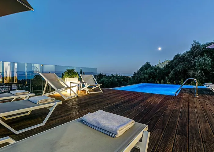 White Pearl Premium Corfu Vilă *