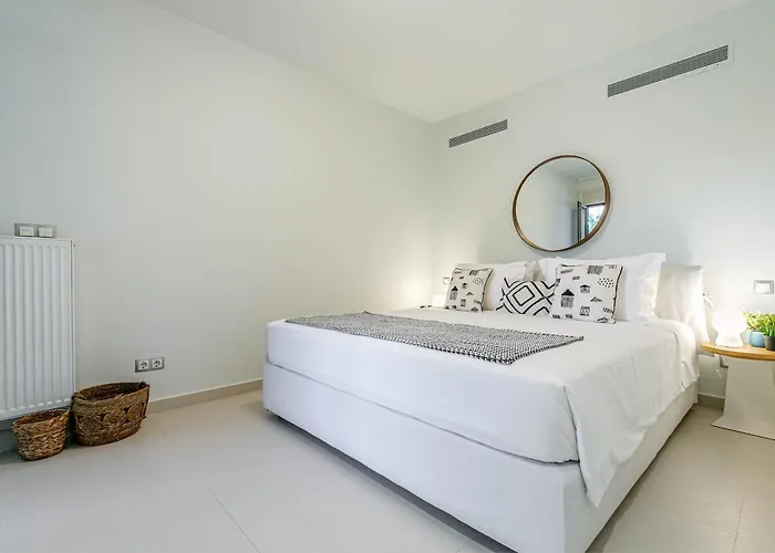 White Pearl Premium Corfu Evropouloi