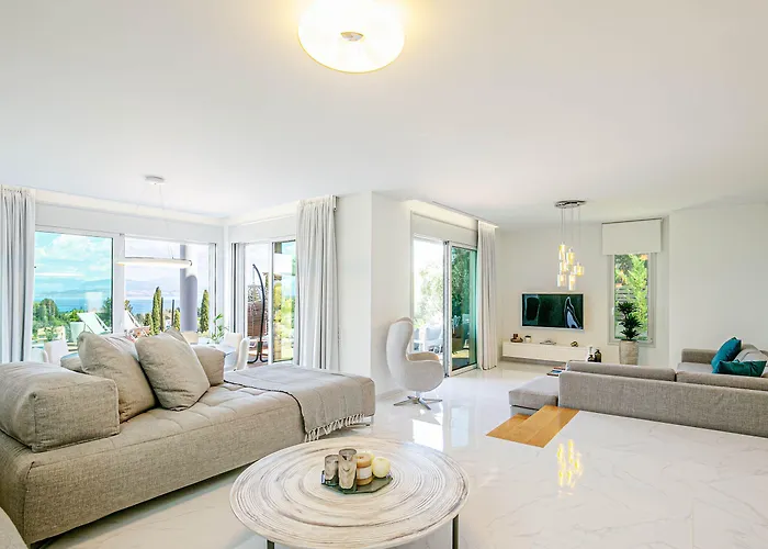 White Pearl Premium Corfu * Evropouloi
